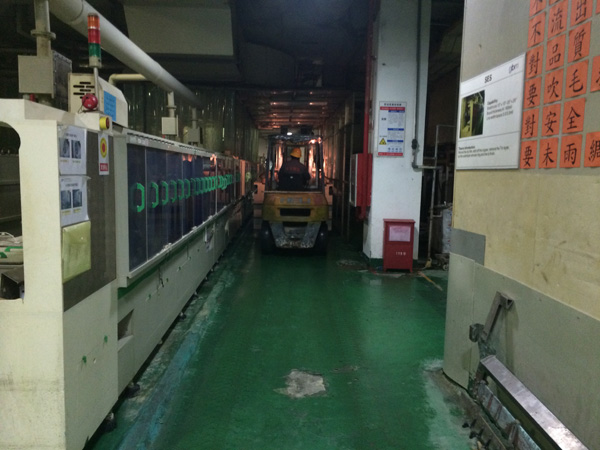 狹小空間作業